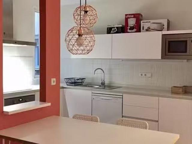 Único Habitación en 3 Calle del Tutor