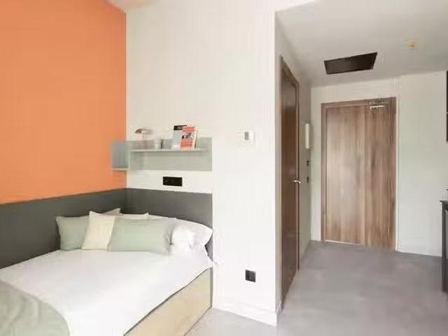 Nuevo Habitación en 8, Sant Andreu, 08030 Barcelona, Spain