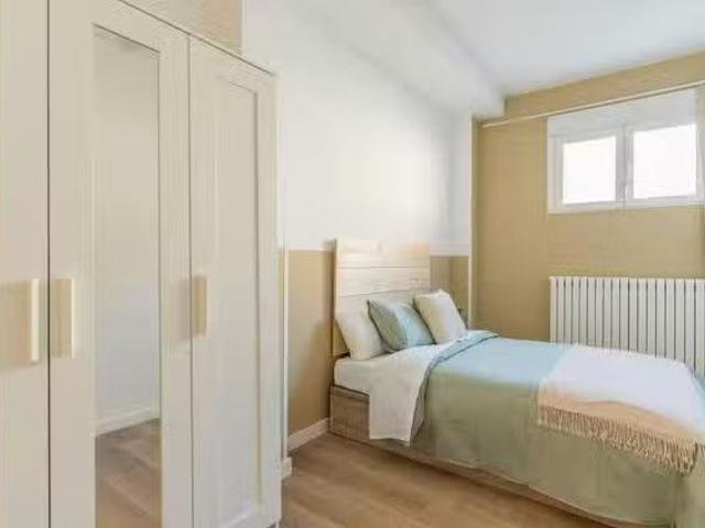 Barato Habitación en Calle de Carnicer, Bellas Vistas
