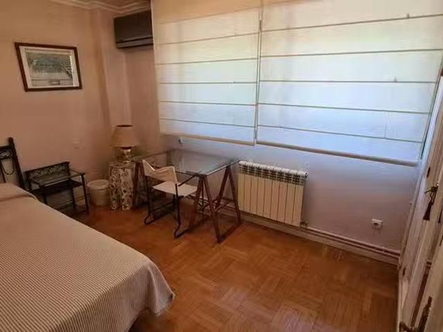 Nuevo Habitación en Calle de Arabell, Aravaca