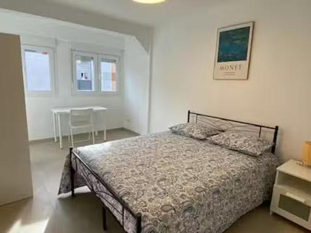 ¡Oferta! Habitación en Calle de Benimamet, Villaverde