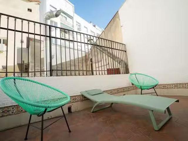 Bonito Habitación en Calle de Luchana