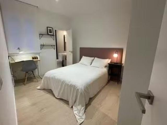 ¡Oferta! Habitación en Calle Francos Rodríguez, Bellas Vistas