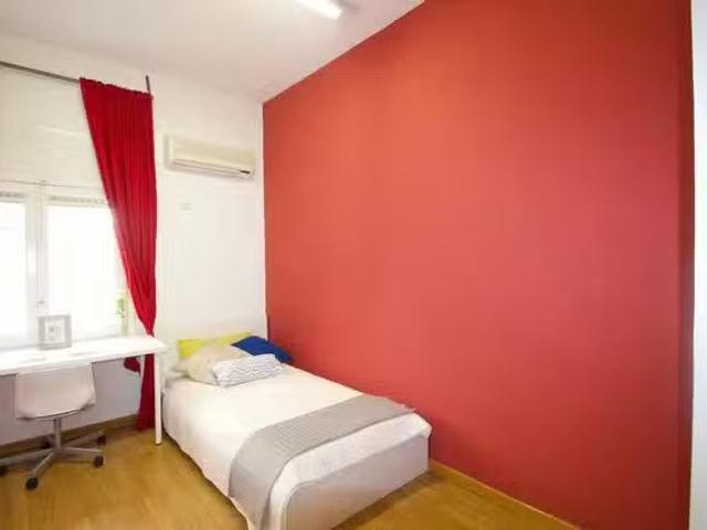 Acogedor Habitación en Calle Marqués del Riscal, Almagro