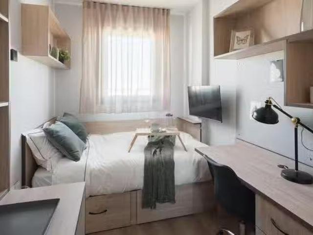 ¡Oferta! Habitación en Calle Píndaro, Puerto de la Torre