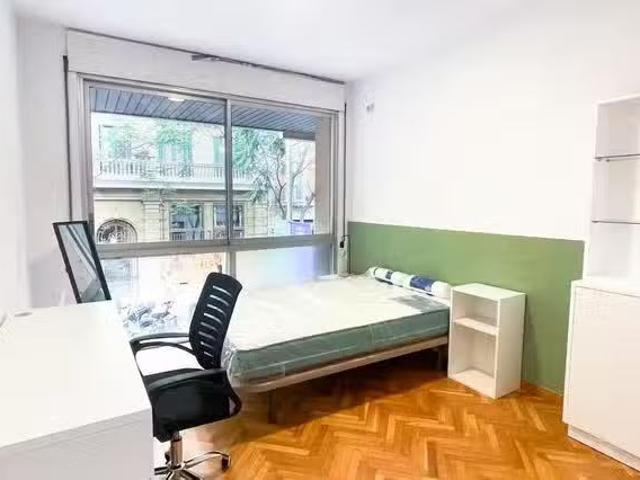Único Habitación en Carrer de Calvet, Sant Gervasi Galvany