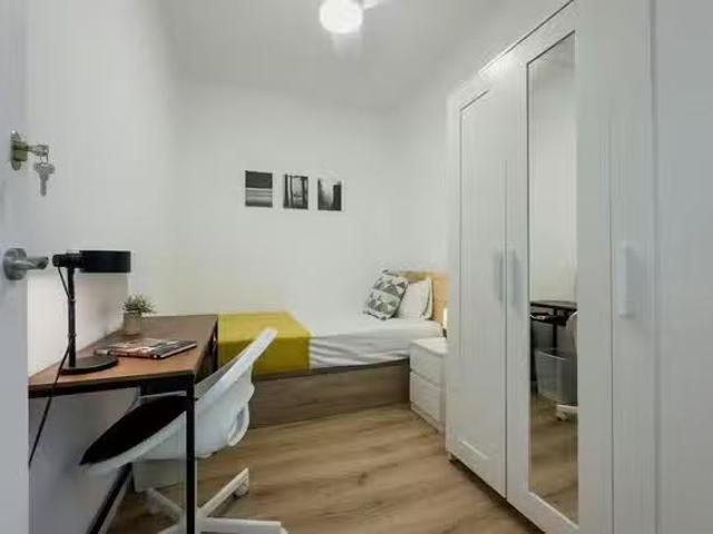 Barato Habitación en Carrer del Rosselló, Dreta de l'Eixample