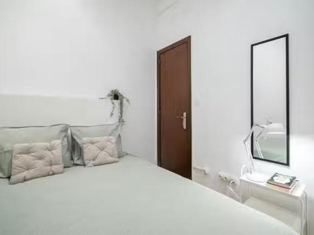 Acogedor Habitación en Carrer del Rosselló, Eixample