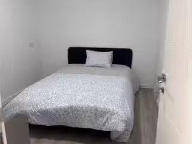 Encantador Habitación en alquiler en Palomeras Sureste, Madrid