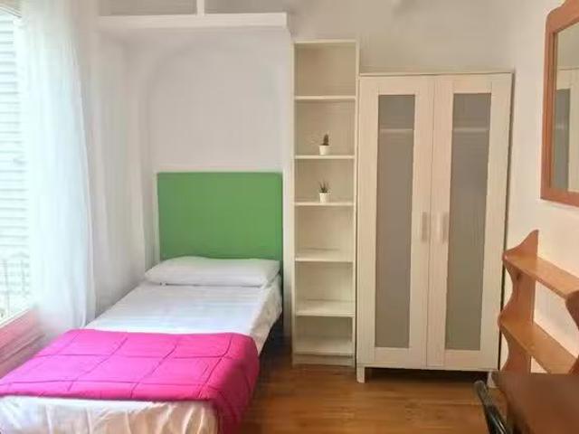 Único Habitación en Avenida de los Toreros, Guindalera