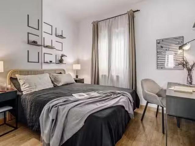¡Recién llegado! Habitación en Spain