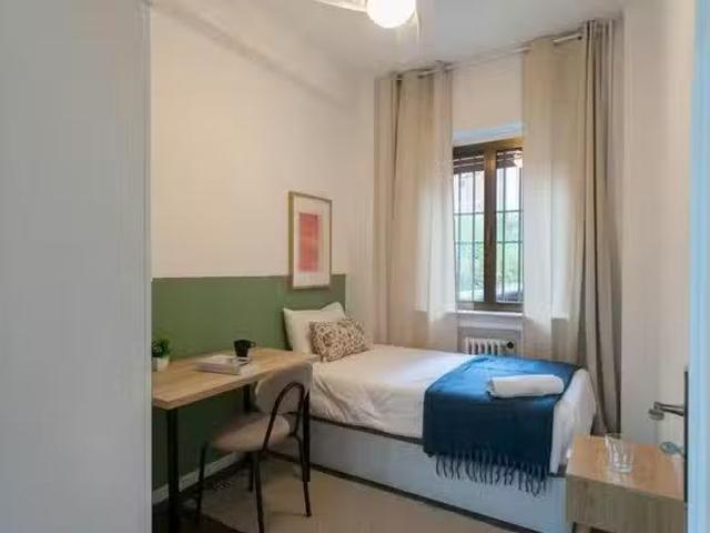 Encantador Habitación en Paseo de la Castellana, Tetuán