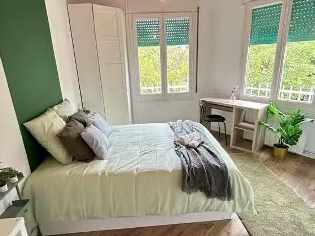 ¡Renta! Habitación en Passeig de l'Exposició, El Poblesec