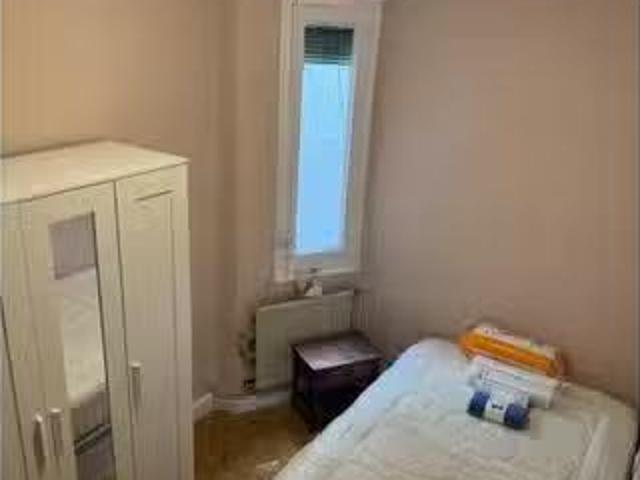 Encantador Habitación en piso compartido en madrid