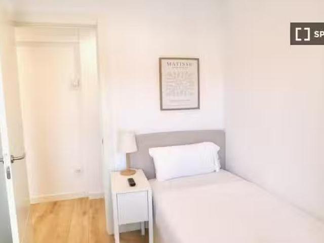 Encantador Habitación en piso compartido en Santander