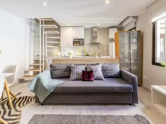 Nuevo Piso de 1 habitación en Madrid