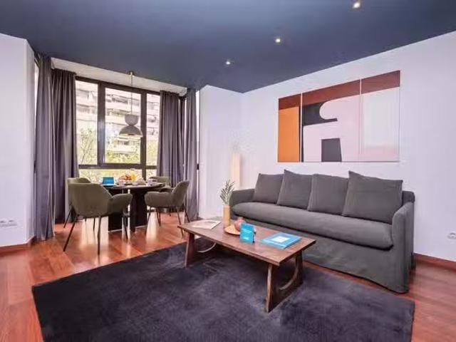 Nuevo Piso de 1 habitación en Avinguda de Roma