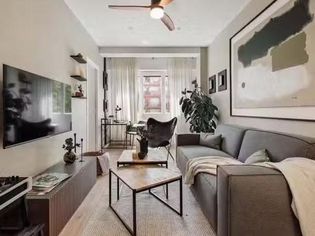 ¡Renta! Piso de 1 habitación en Avinguda del Paral·lel