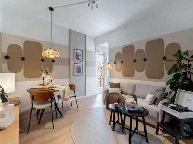 ¡Recién llegado! Piso de 1 habitación en Calle de Enrique Larr.