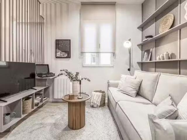 ¡En alquiler! Piso de 1 habitación en Calle de Lagasca