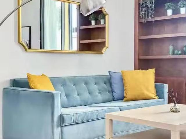 ¡Recién llegado! Piso de 1 habitación en Calle del Pez
