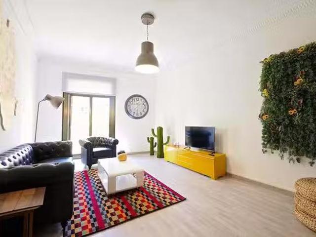 Nuevo Piso de 1 habitación en Carrer Creu Coberta