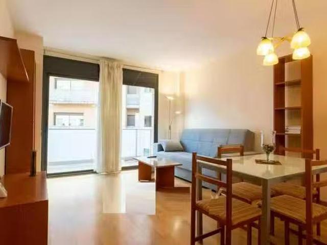 Único Piso de 1 habitación en Carrer de Bolívia, Provençals de.