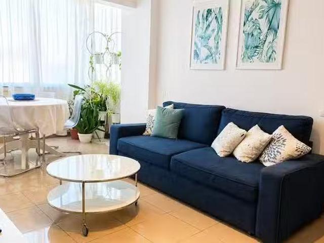 ¡En alquiler! Piso de 1 habitación en Plaza Ingeniero Manuel B.