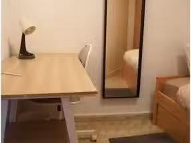 ¡En alquiler! Se alquila habitación en piso compartido de 6 ha.