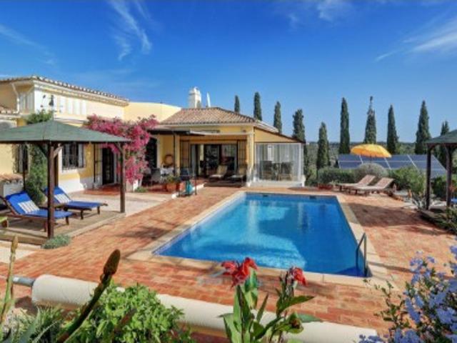 Encantadora Villa Rural com Anexo em Localização Idílica com Vistas Espetaculares