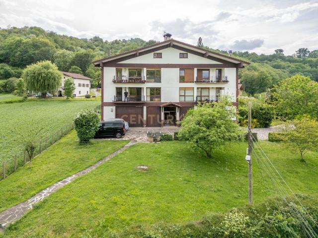 Encantadora vivienda en Oitz con preciosas vistas a la montaña
