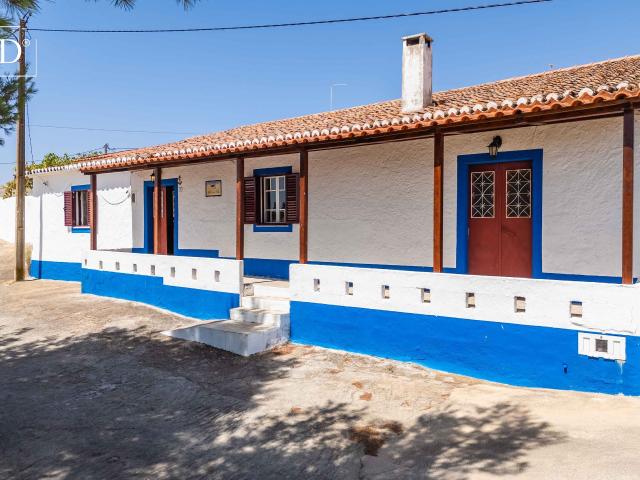Encantadora casa de campo com 4 quartos, espaço e potencial perto de Mértola, Mértola