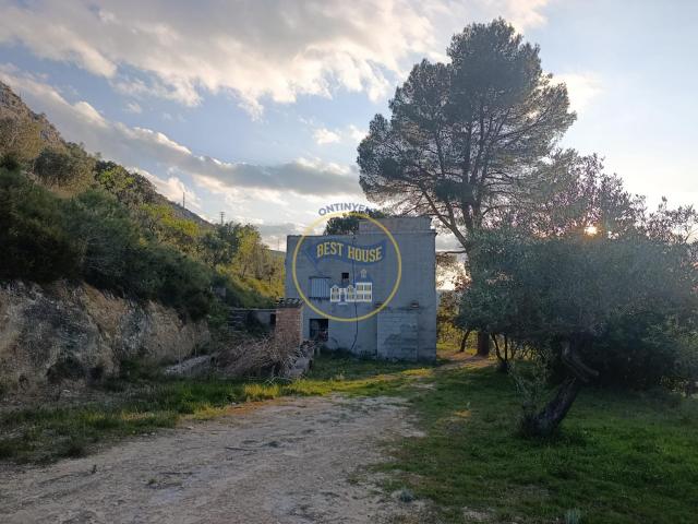 Encantadora Casa de Campo en Ontinyent Oportunidad Única