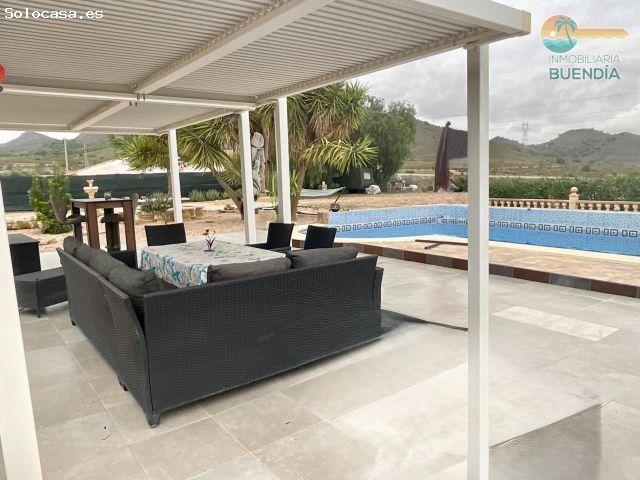 ENCANTADORA CASA DE CAMPO RENOVADA CON AMPLIA PARCELA, PISCINA PRIVADA Y GARAJE