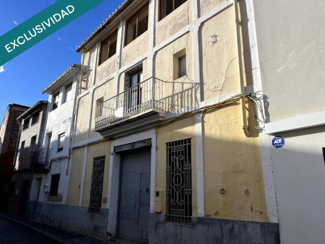 Encantadora casa de pueblo con gran patio y múltiples posibilidades en Bugarra Valencia