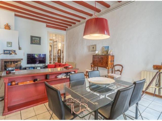 ENCANTADORA CASA DE PUEBLO con patio y terrazas en el casco antiguo de VILASSAR DE MAR El Maresme B