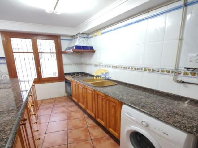 Encantadora Casa en el Casco Antiguo de Sagunto: Historia y Modernidad