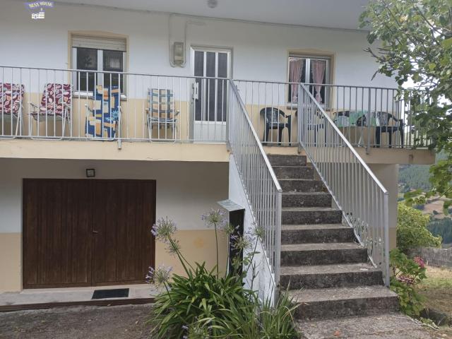 ENCANTADORA CASA EN VENTA EN EL CORAZÓN DE IBIAS, ASTURIAS