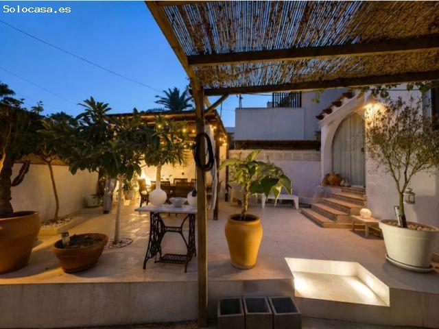 Encantadora casa renovada en una tranquila urbanización de Calpe