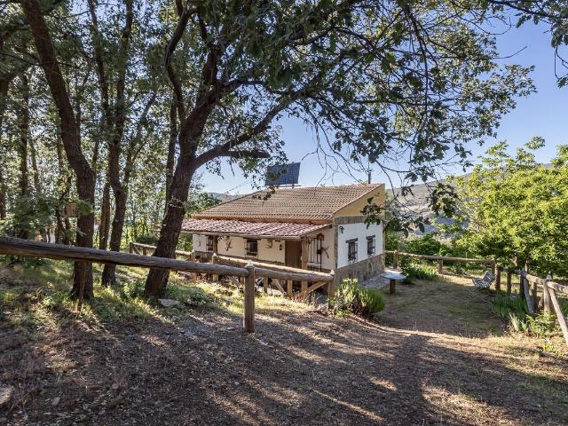 Encantadora finca rústica en Loma Papeles en Güejar Sierra