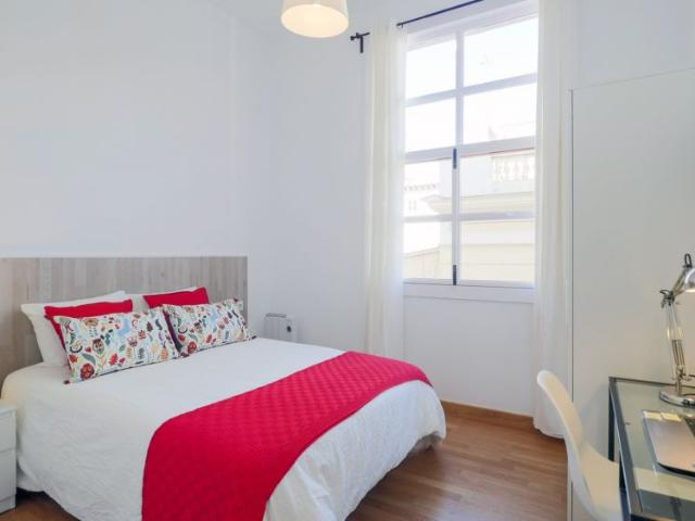 Encantadora habitación en Barcelona con baño privado