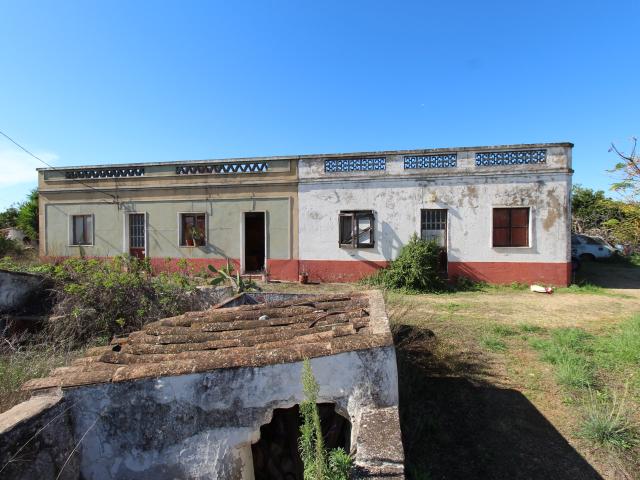 Encantadora Joia do Campo Perto de Fuseta