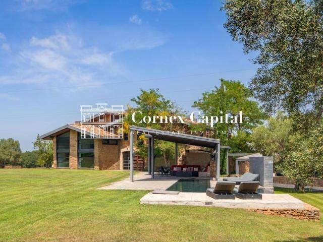 Encantadora masía del siglo Xvii en perfectas condiciones en. 595m² Forallac