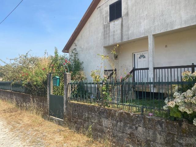 Encantadora Moradia no Planalto de Monforte, Chaves