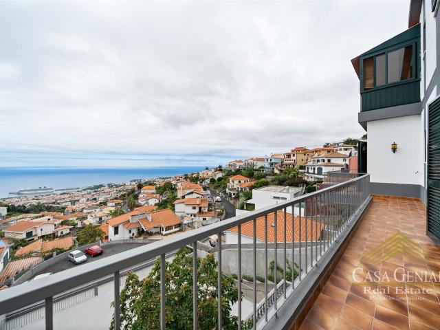 Encantadora Moradia Funchal 668m² Monte