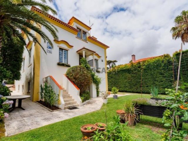 Moradia T5+2 em Monte Estoril, Cascais
