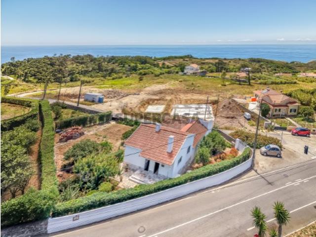 Encantadora Moradia T4 Tradicional na Azóia | Vista Panorâmica para o Mar | Colares