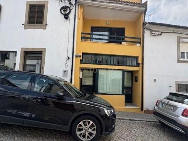 Encantadora Moradia T3 em Vimioso 130.000€
