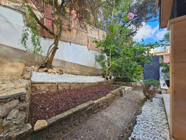 Encantadora planta baja reformada con gran patio y ducha exterior en Cala Sant