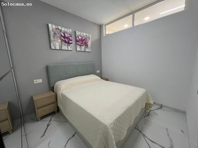ENCANTADORES BAJOS DE OBRA NUEVA DE 2 DORMITORIOS Y 2 BAÑOS EN 2º LINEA DE PLAYA DEL CURA!